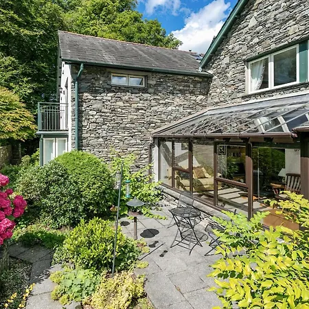 Nutkins Nook Holiday home *