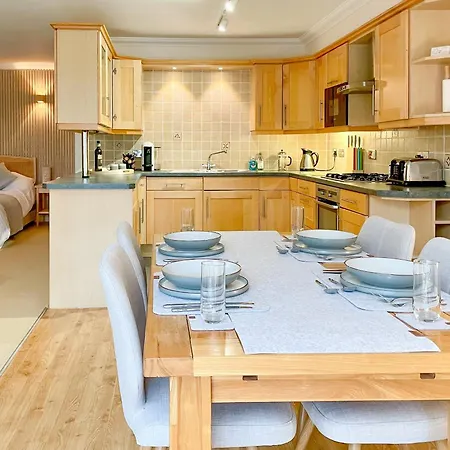 Holiday home Nutkins Nook *